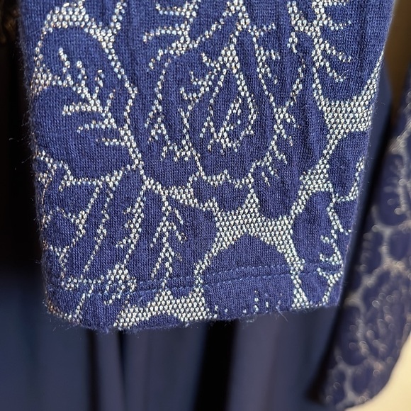 Everleigh Long Sleeve Open Back Dress - Picture 7 of 16